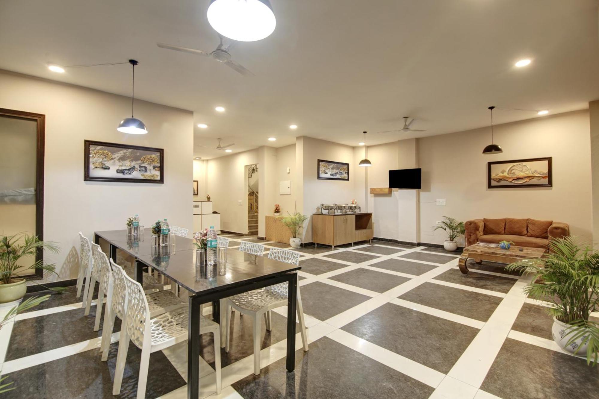 Limewood Stay - Fortis Hospital Γκουργκάον Εξωτερικό φωτογραφία