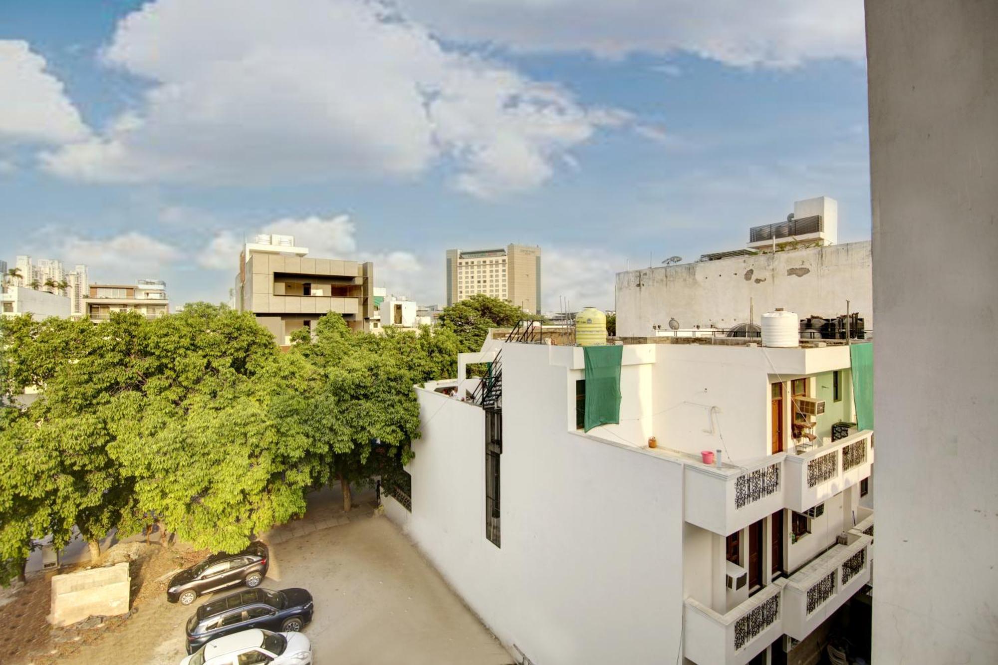 Limewood Stay - Fortis Hospital Γκουργκάον Εξωτερικό φωτογραφία