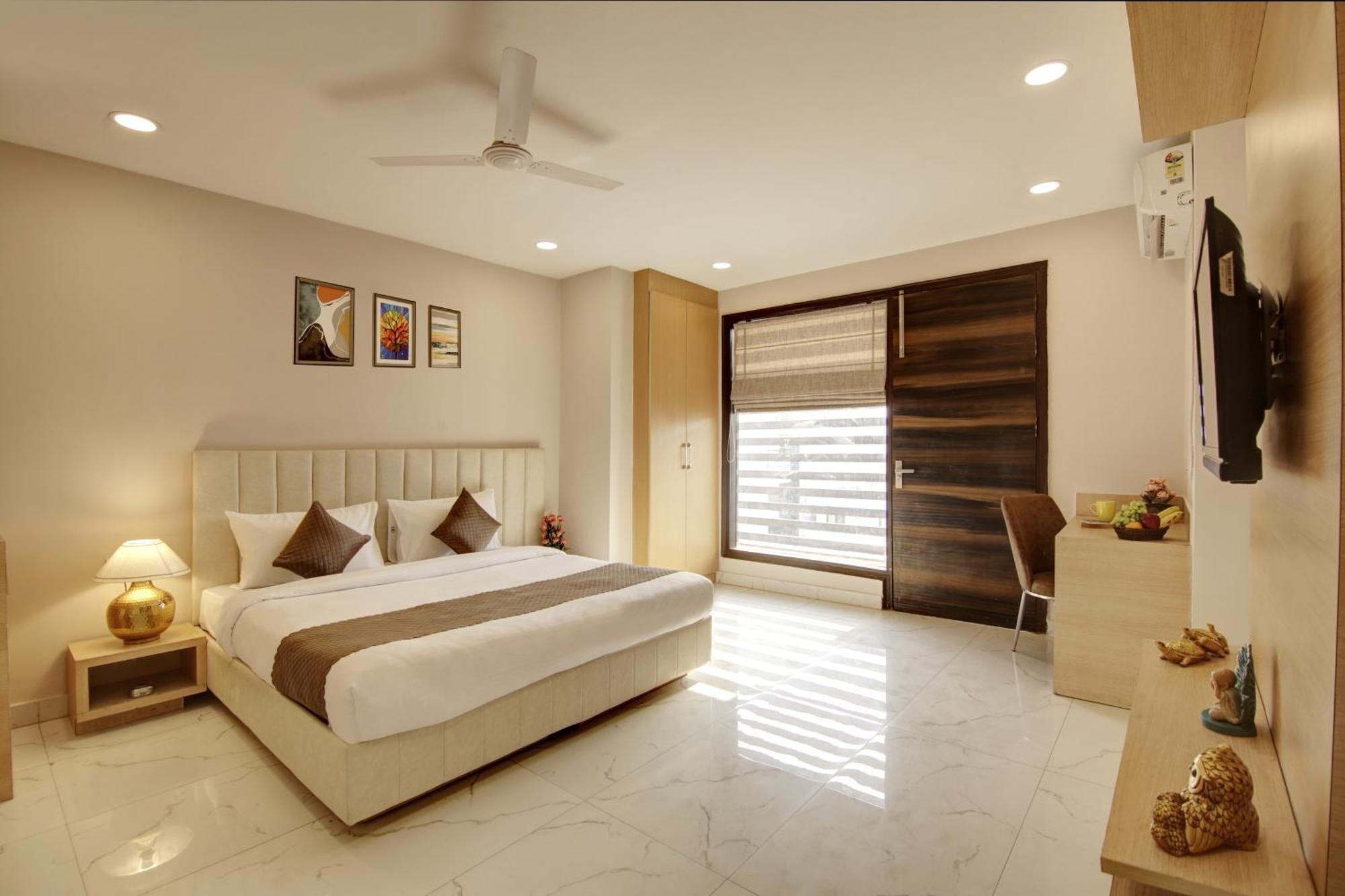 Limewood Stay - Fortis Hospital Γκουργκάον Εξωτερικό φωτογραφία