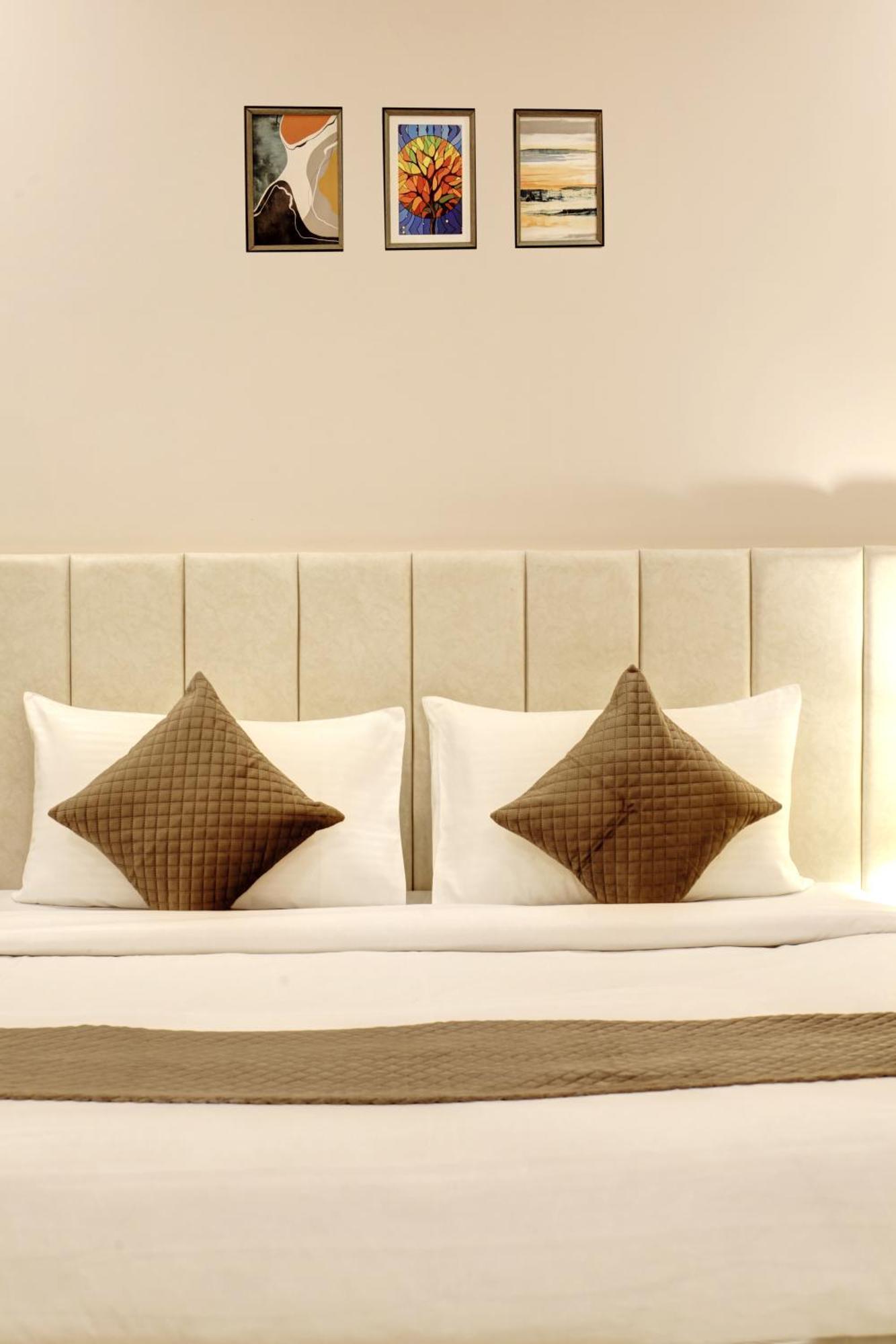 Limewood Stay - Fortis Hospital Γκουργκάον Εξωτερικό φωτογραφία